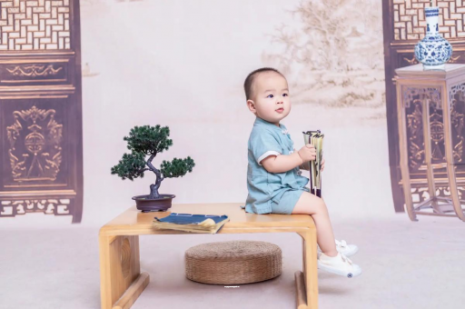 邵东怀孕多久小腹会隆起